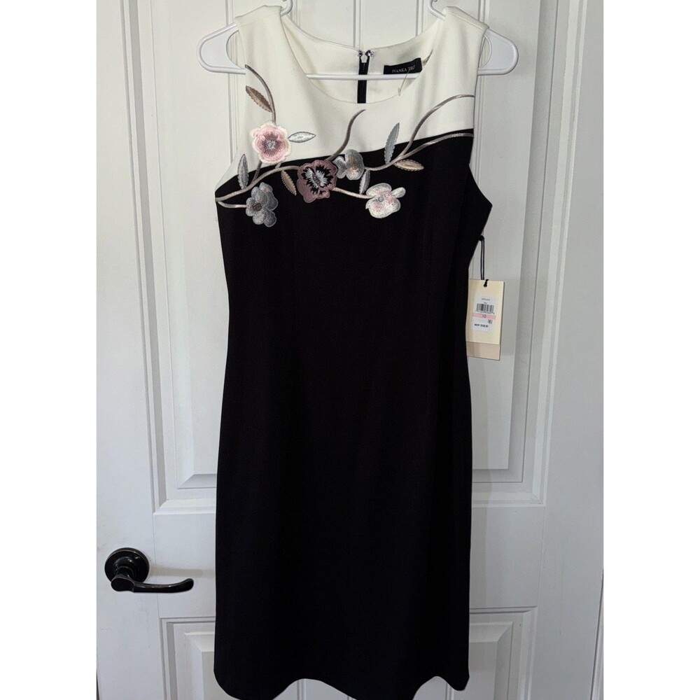 NWT Ivanka Trump Sheath Dress Women's Size 10 Black White Embroider Sleeveless